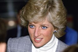 Earl Charles Spencer recalls horror train crash he and Diana were involved in