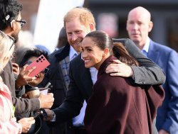 Body language expert reveals 5 things about Harry and Meghan's joint engagement