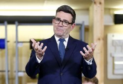 Andy Burnham given urgent warning as ISIS terrorist spotted walking near Windsor Castle
