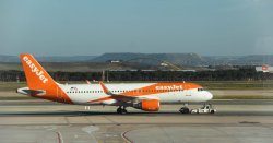 easyJet tells Spain passengers to do six things