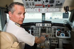 Pilot shares what he sees when landing a plane and it's 'terrifying'