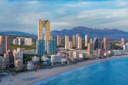 Expat in Benidorm urges all tourists to bring 1 crucial item for holiday in May