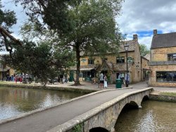 'I visited popular Cotswolds village but locals say tourists always miss the best bit'