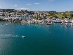 Quaint seaside town with cosy pubs and stunning walks named best autumn staycation