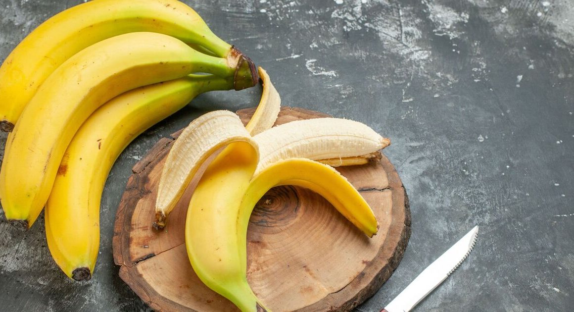 Keep bananas fresh for 10 days by ditching the fruit bowl