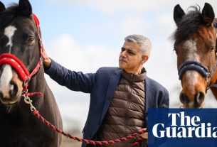 Khan tells Labour mayoral election still a two-horse race | Sadiq Khan