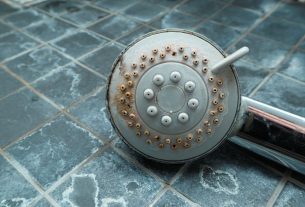 How to remove limescale from shower head fast with cleaner’s easiest method