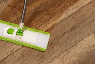 ‘I’m a flooring expert – 3 cleaning methods should never be used on hardwood floors’