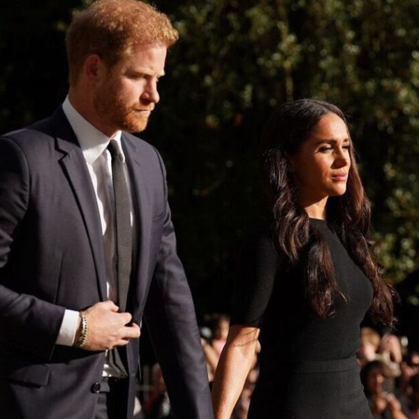Royal Family LIVE: Prince Harry and Meghan ‘in difficult position’ over King’s invitation | Royal | News