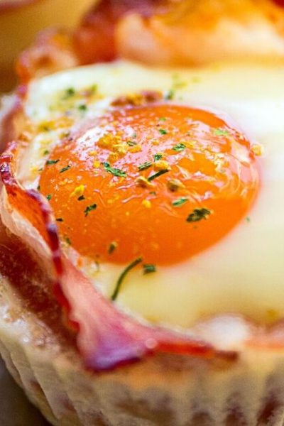 Home cook shares ‘genius’ hack for breakfast eggs in the oven