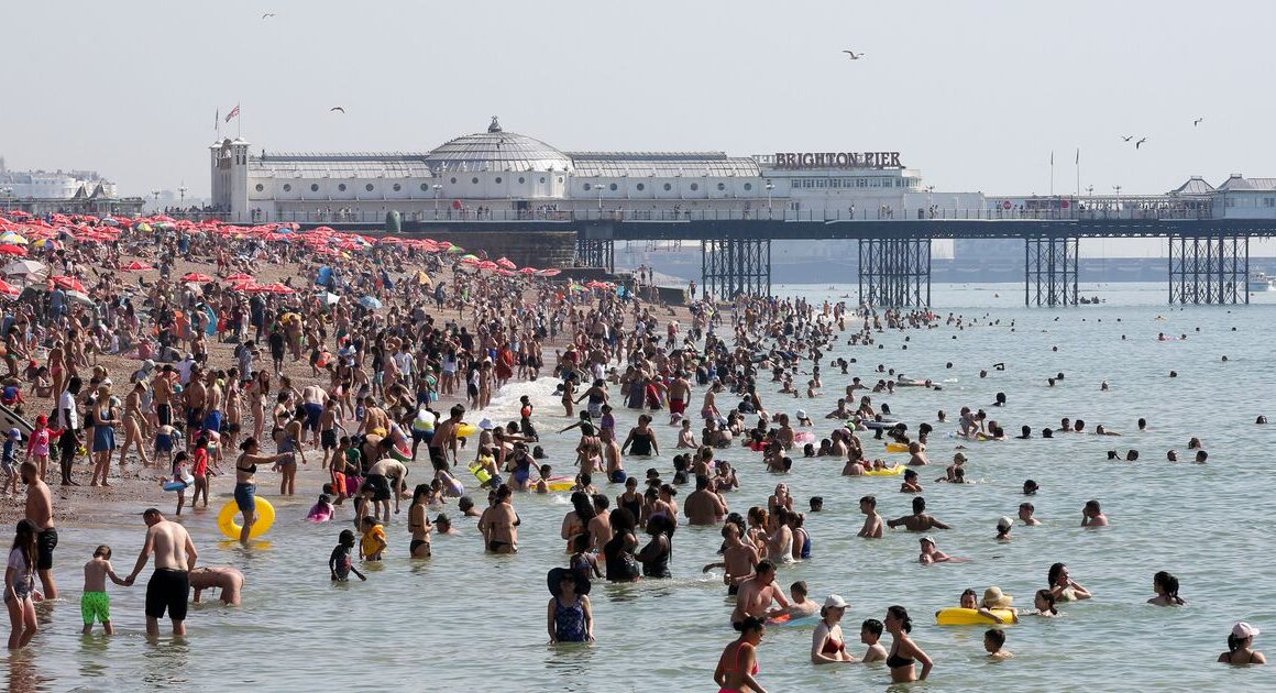 UK weather maps turn orange as expert gives verdict on 29C heatwave | Weather | News