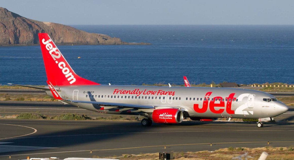 Humiliation for Canary Islands protesters as Jet2 makes 25k more flight seats available | World | News