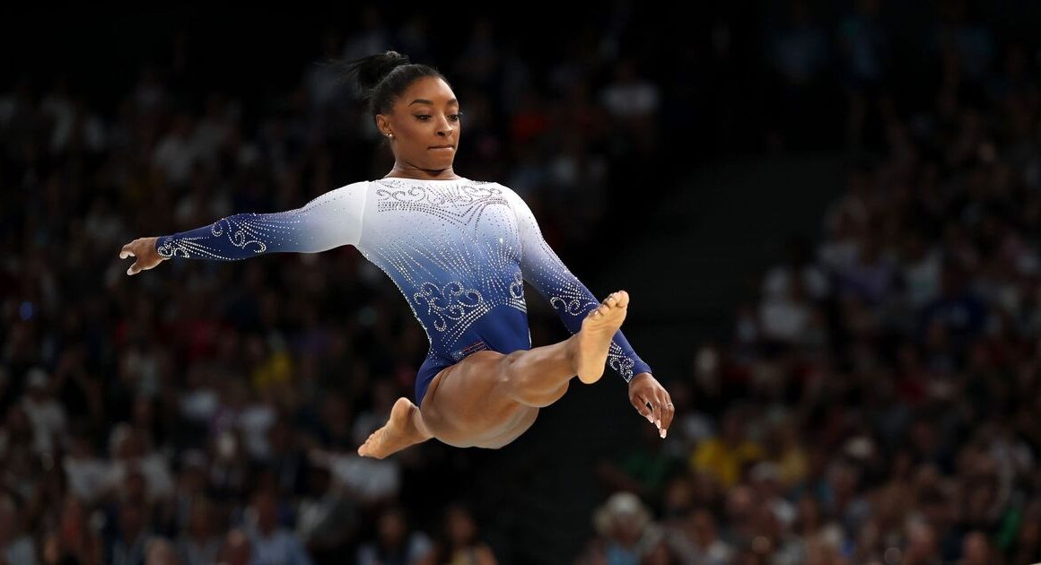 Simone Biles fumes at Olympics crowd as American falls off beam and denied medal | Other | Sport