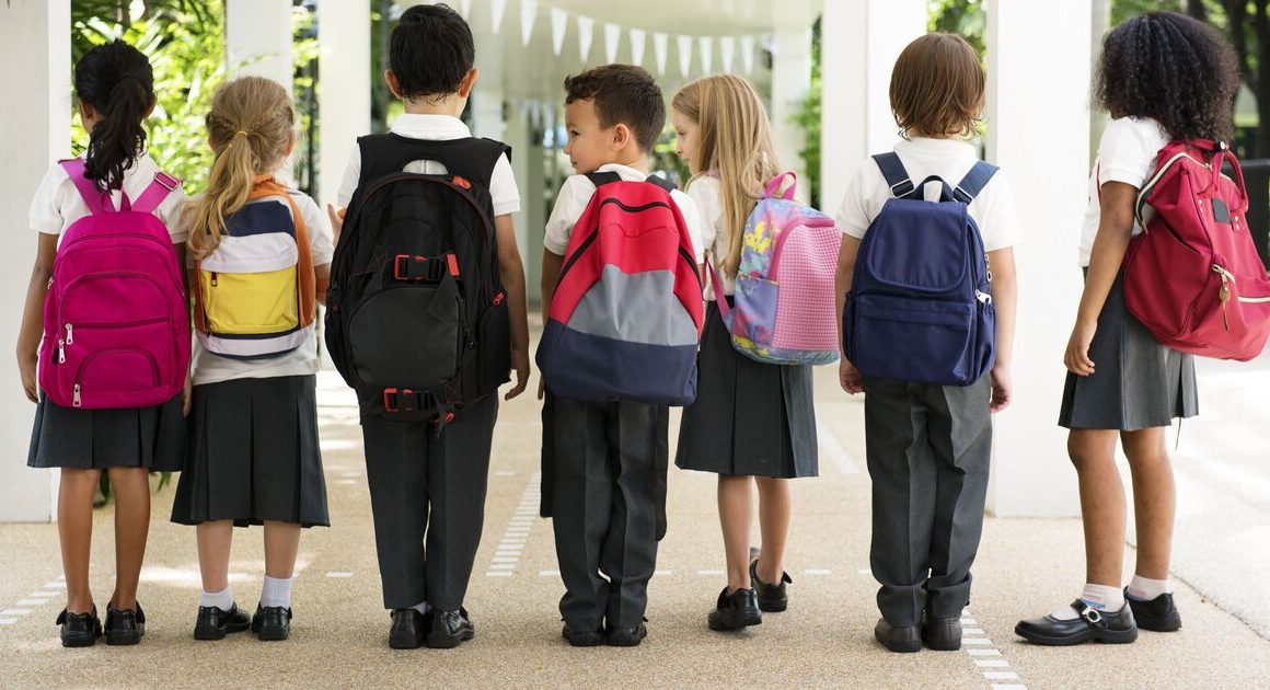 Parents can get £5 back when they spend £10 on any school uniform