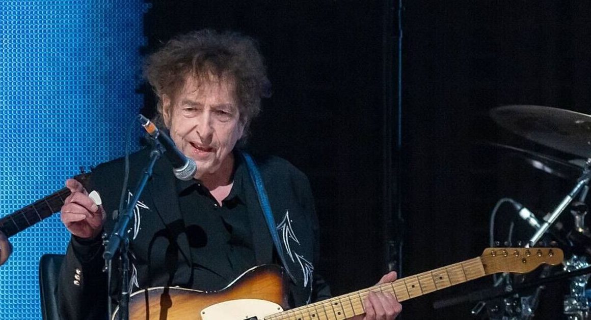 Bob Dylan stuns fans with first performance of iconic song in 6 years | Music | Entertainment