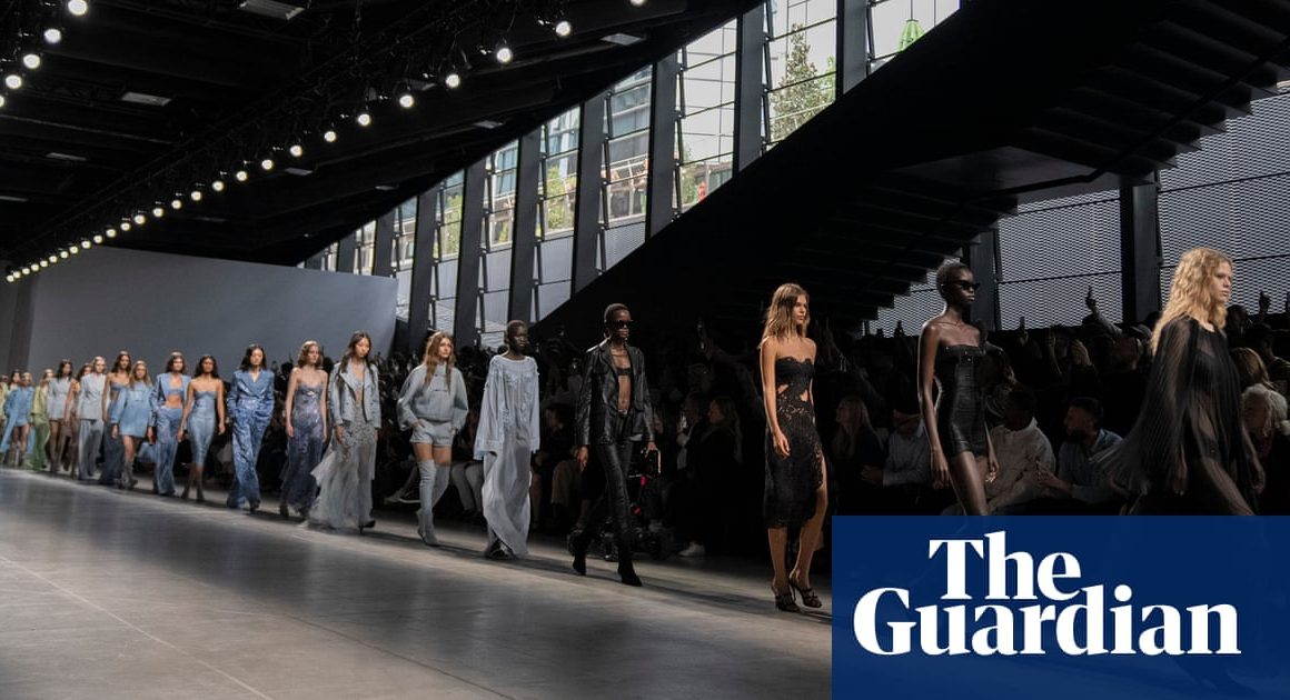 Fashion experts raise concern about return to ‘extremely thin models’ | Models