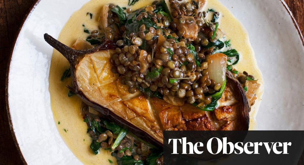 Nigel Slater’s recipes for creamy lentils and haricot bean soup | Soup