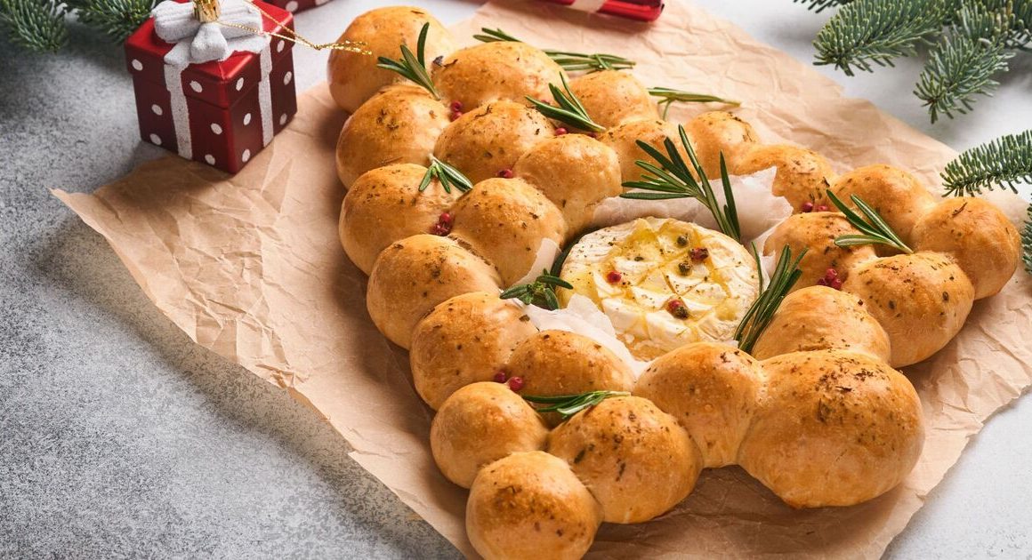 Jamie Oliver’s Christmassy camembert sharing bread recipe