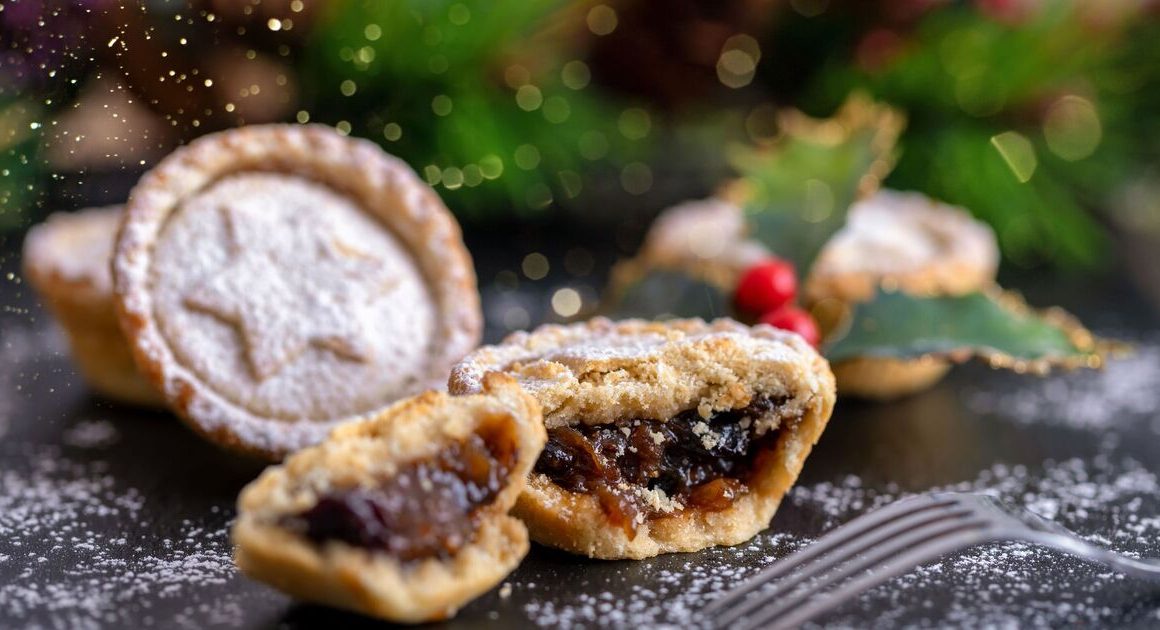 Mince pies recipe has ‘melt-in-the-mouth’ pastry and bakes in 15 minutes