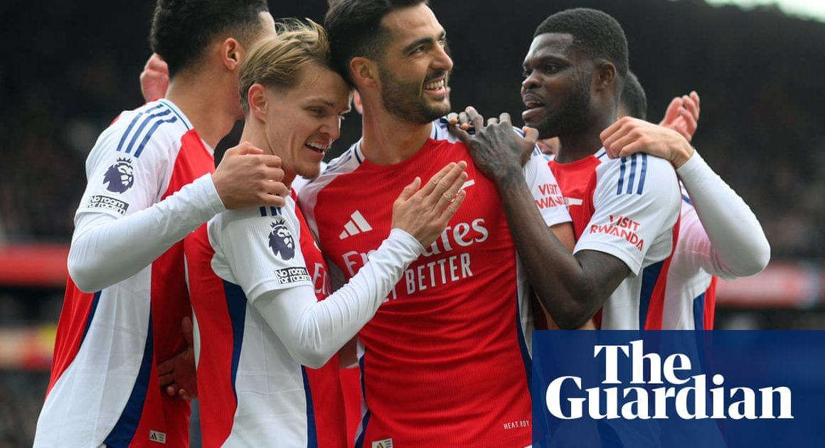 Merino strike proves the difference as strikerless Arsenal sink Chelsea | Premier League